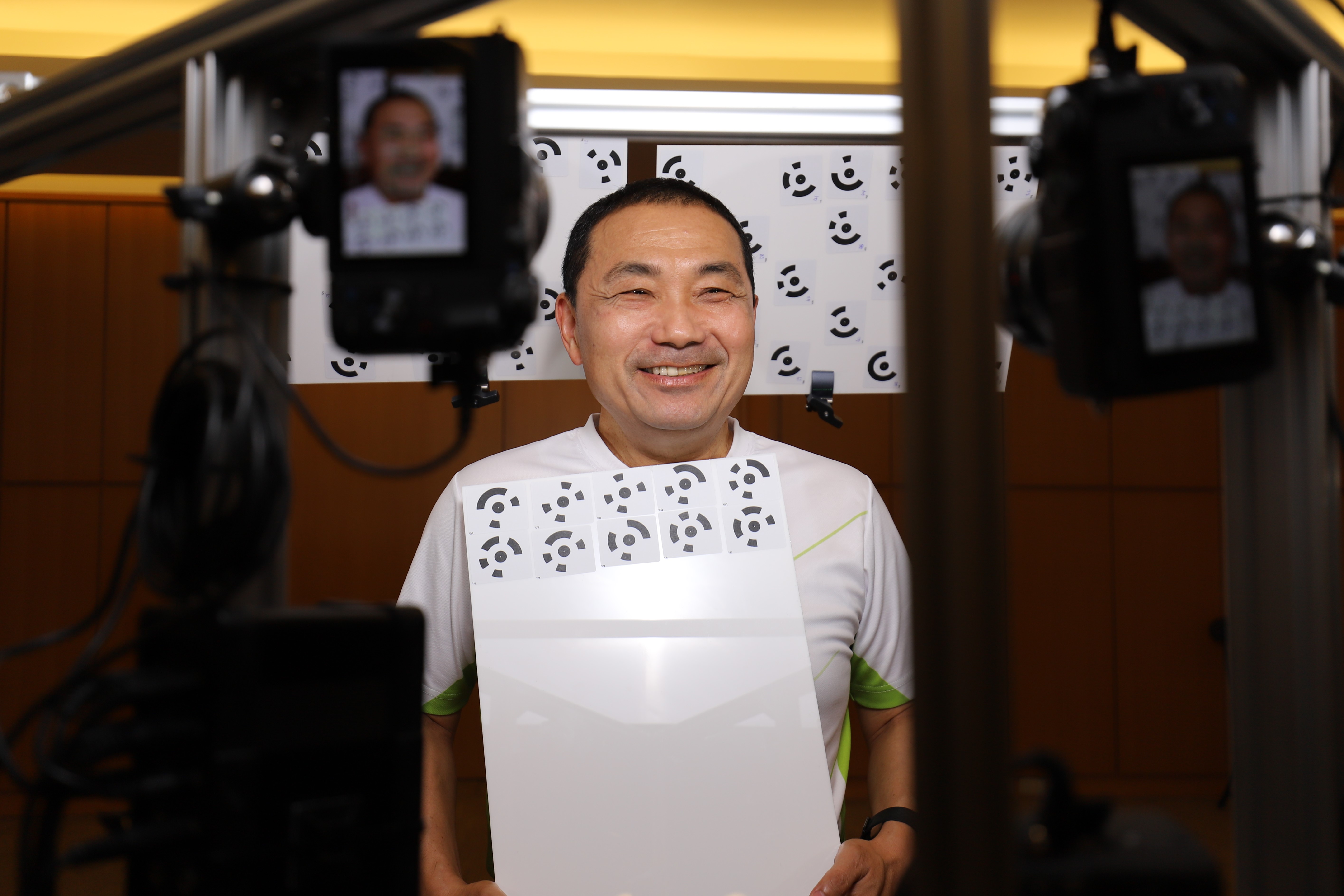 1以先進的3D人像掃描技術，擷取侯友宜市長的容貌與身型，創造出擬真AR市長