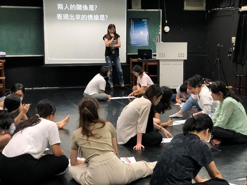 3.工作坊以實作概念出發，讓現場教師們學習如何展現心中的潛台詞