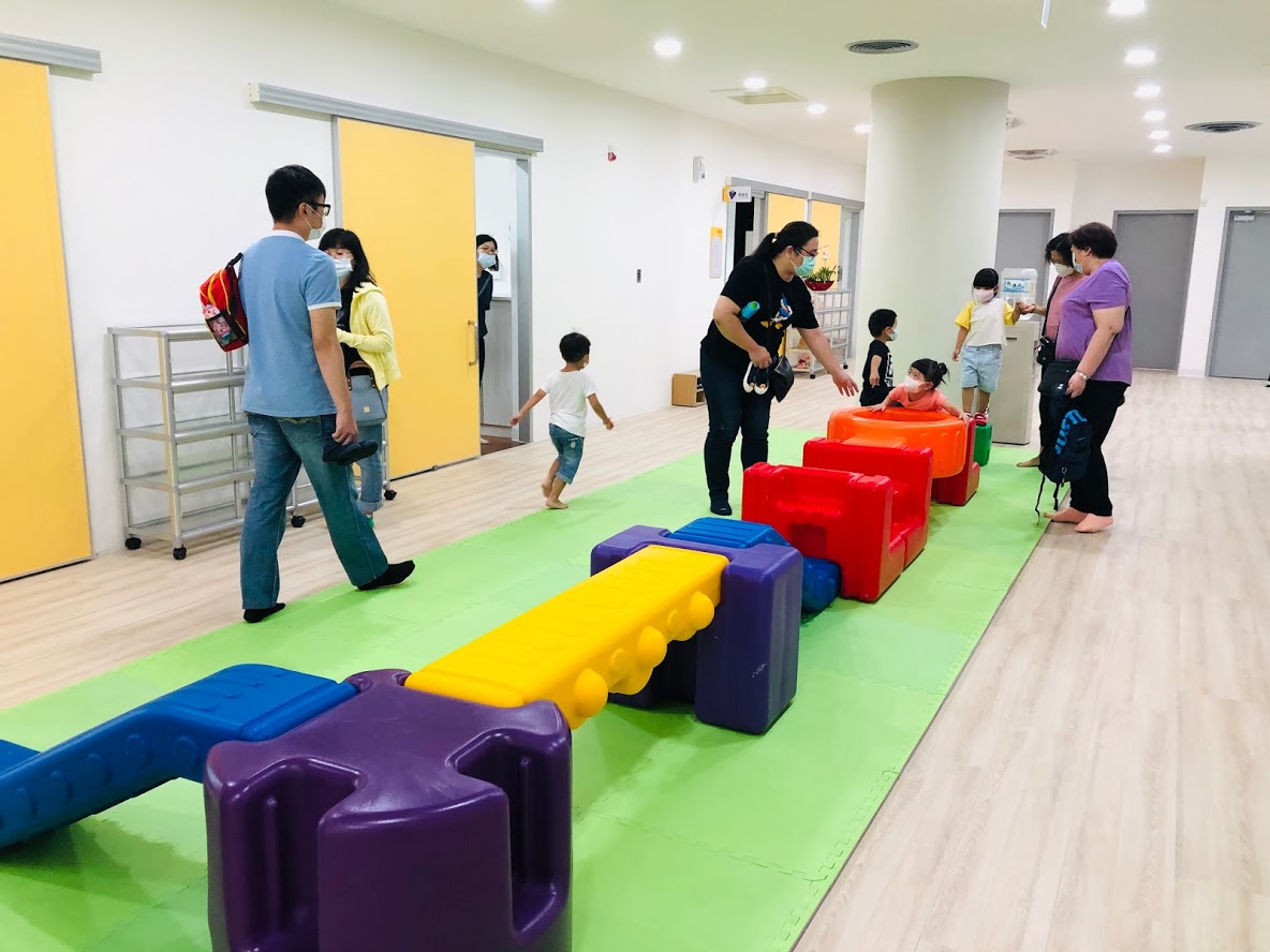 體能遊具