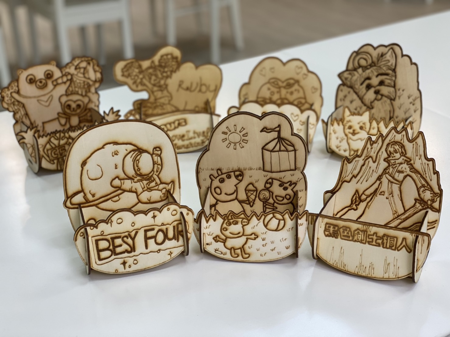 6.昌福國小學生完成雷雕置物盒作品.jpg