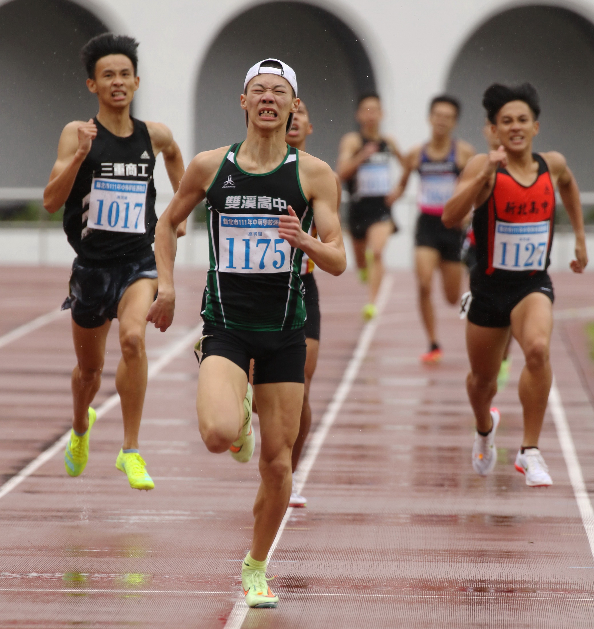 雙溪高中800公尺選手李安翊3.jpg