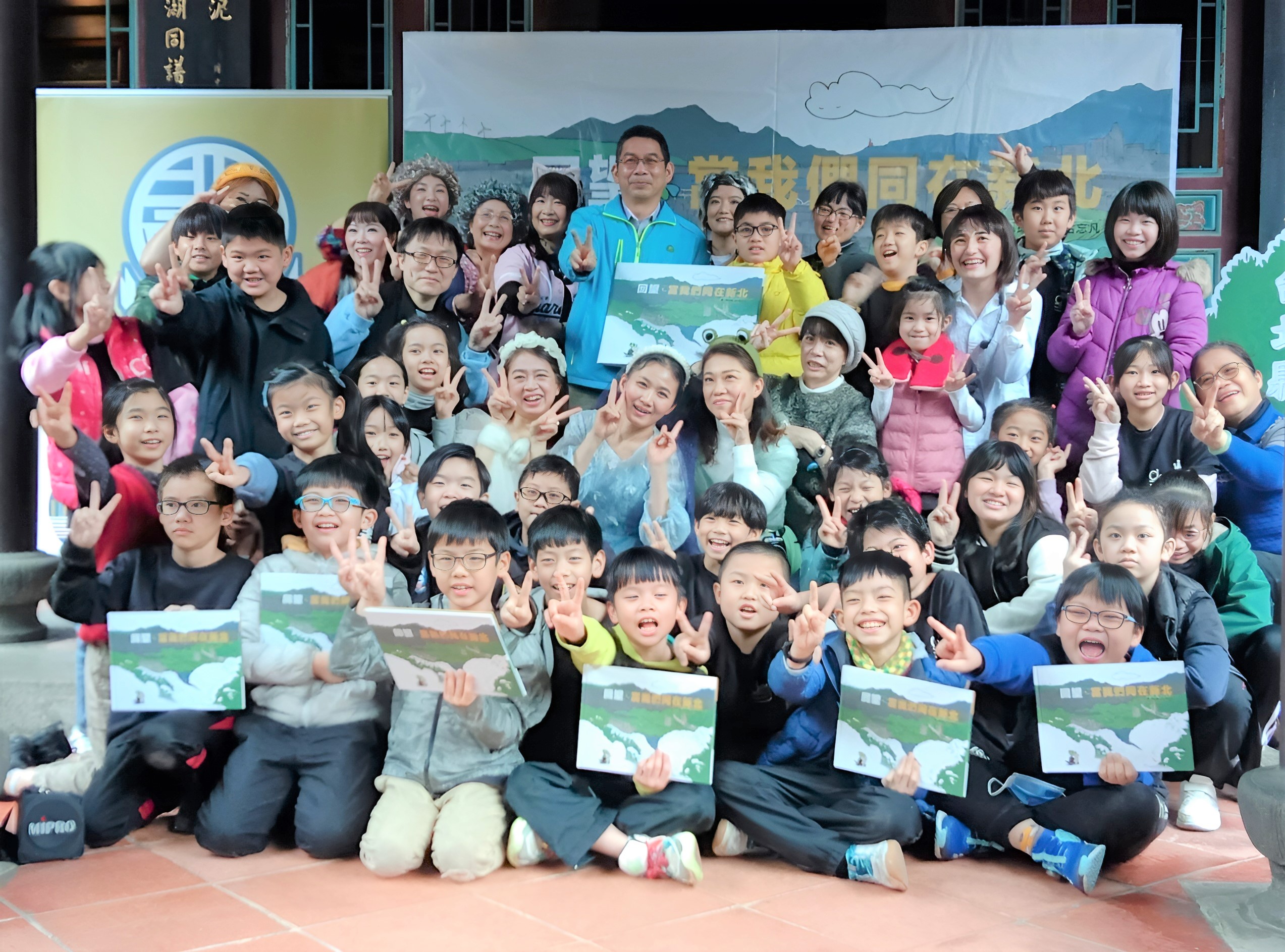 海山國小故事志工.jpg