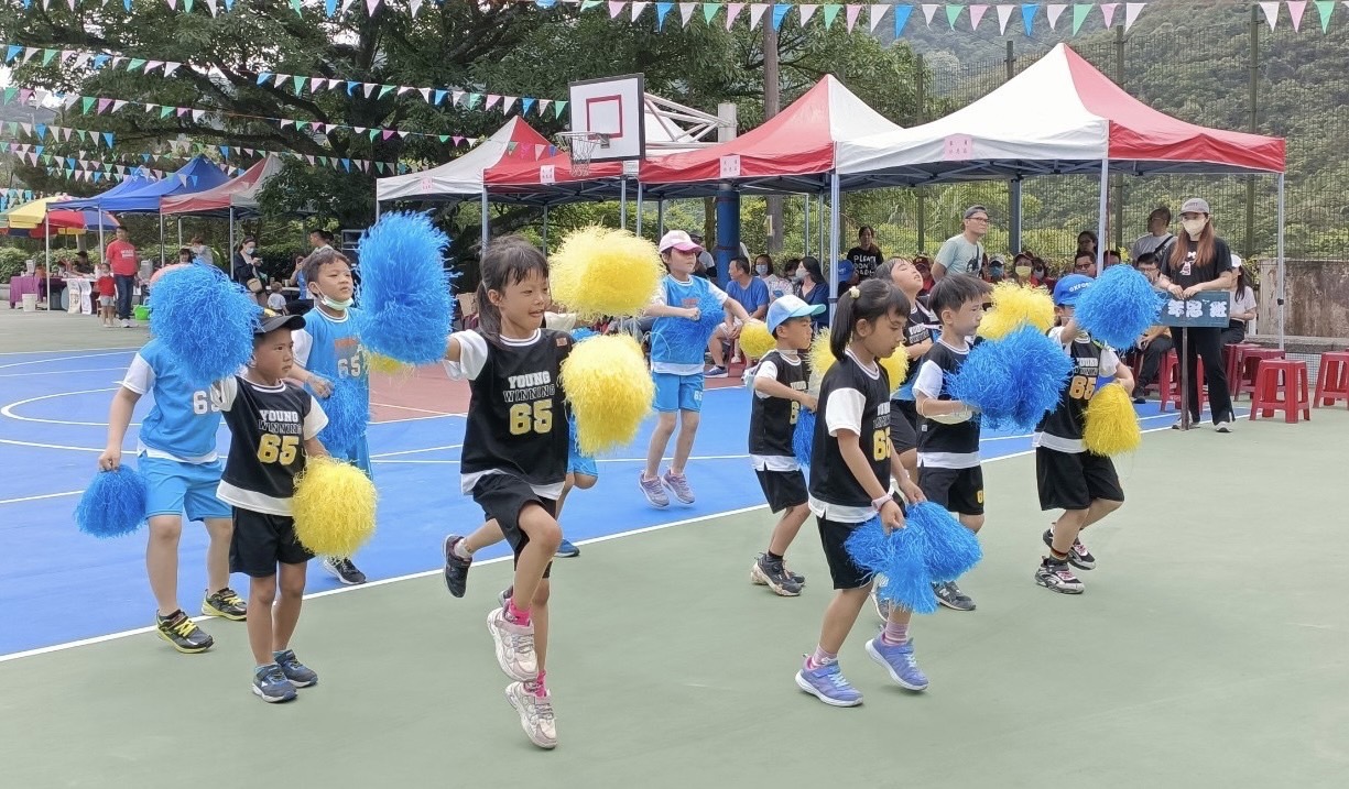 「跑跑過五關」—喜迎崁腳國小五十五週年校慶