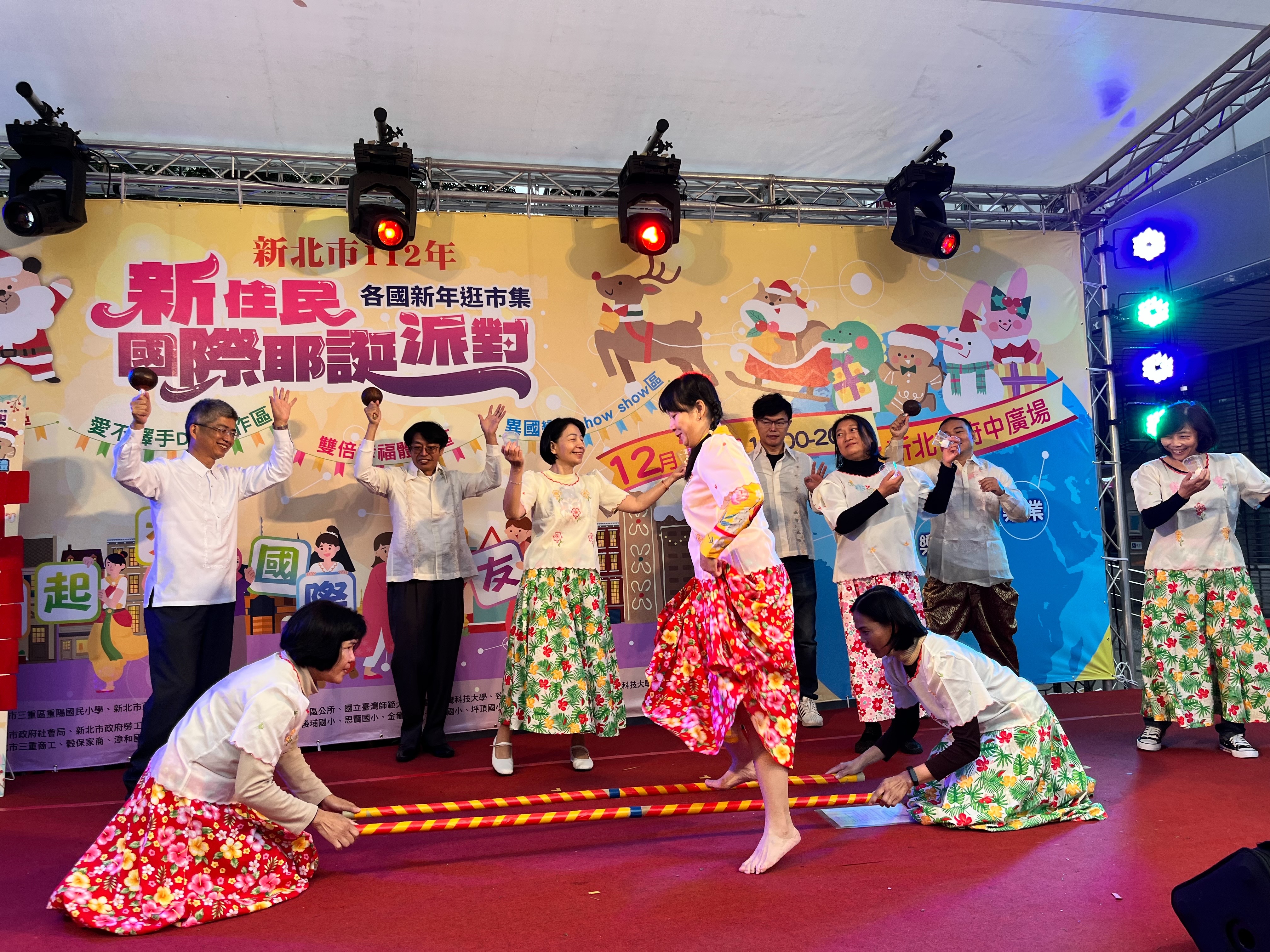 南區共備社群跳躍的精靈菲律賓竹竿舞.jpg