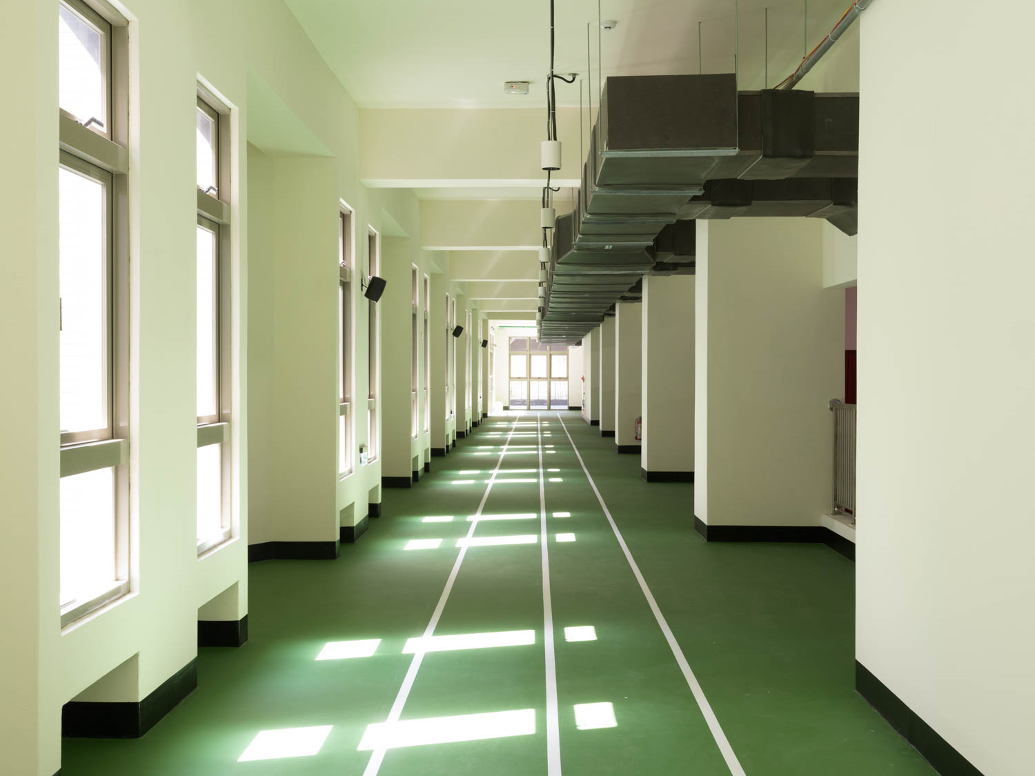 全國首座國小專屬複合式空中教室及跑道的體育場館_0.png