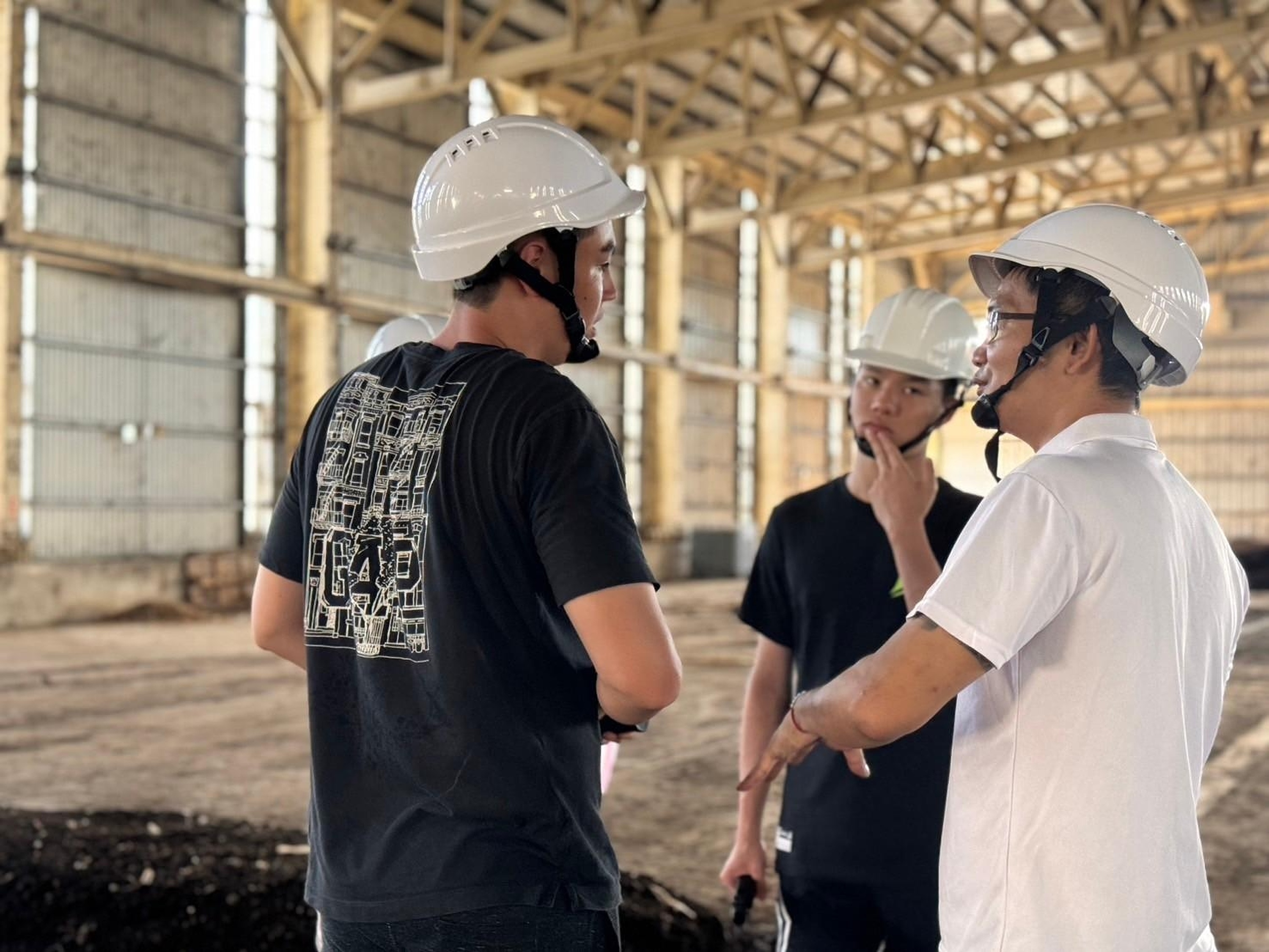 林口康橋高高中同學前往台灣各地蒐集土壤進行實驗