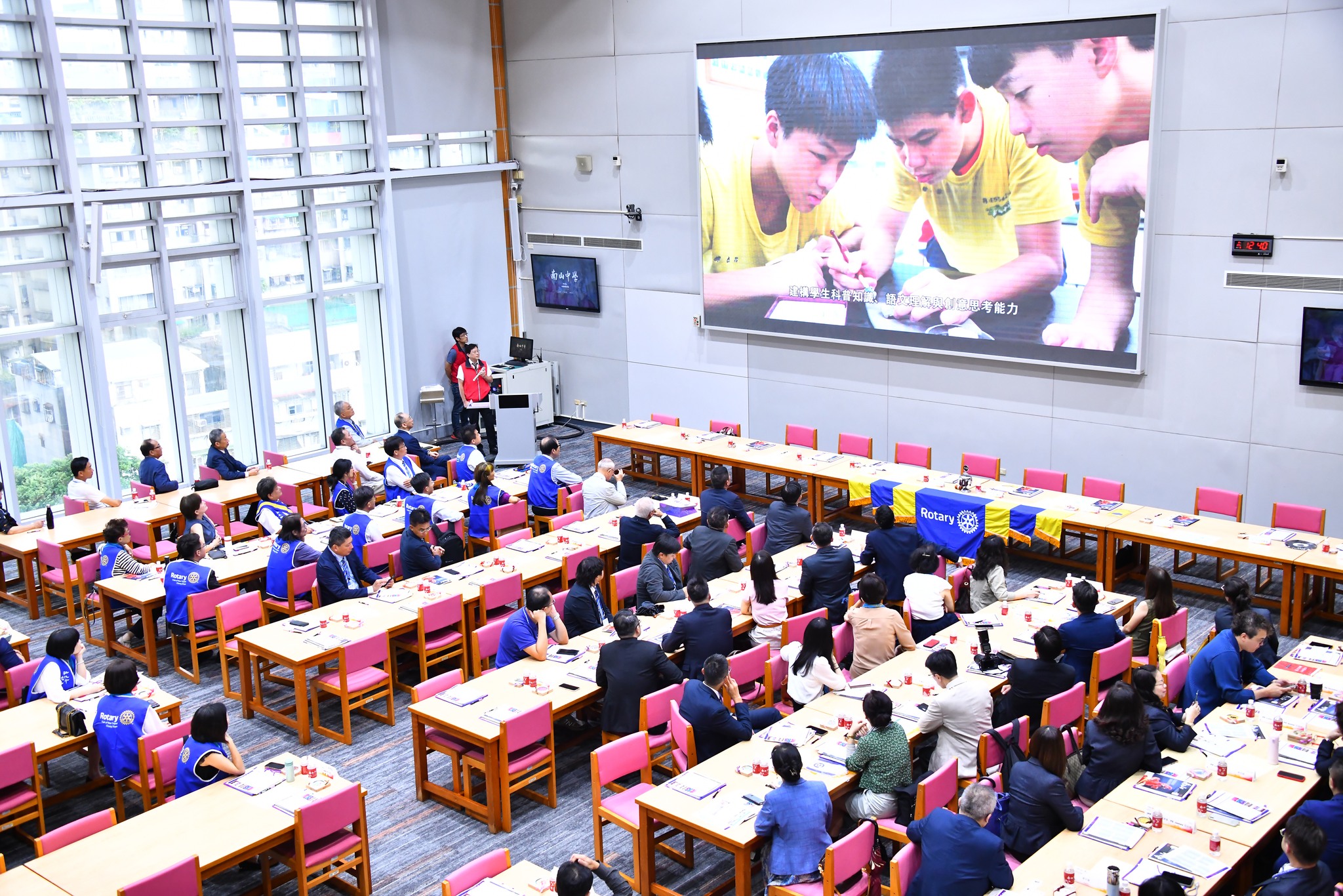 職業參訪主題_中學教育.jpg