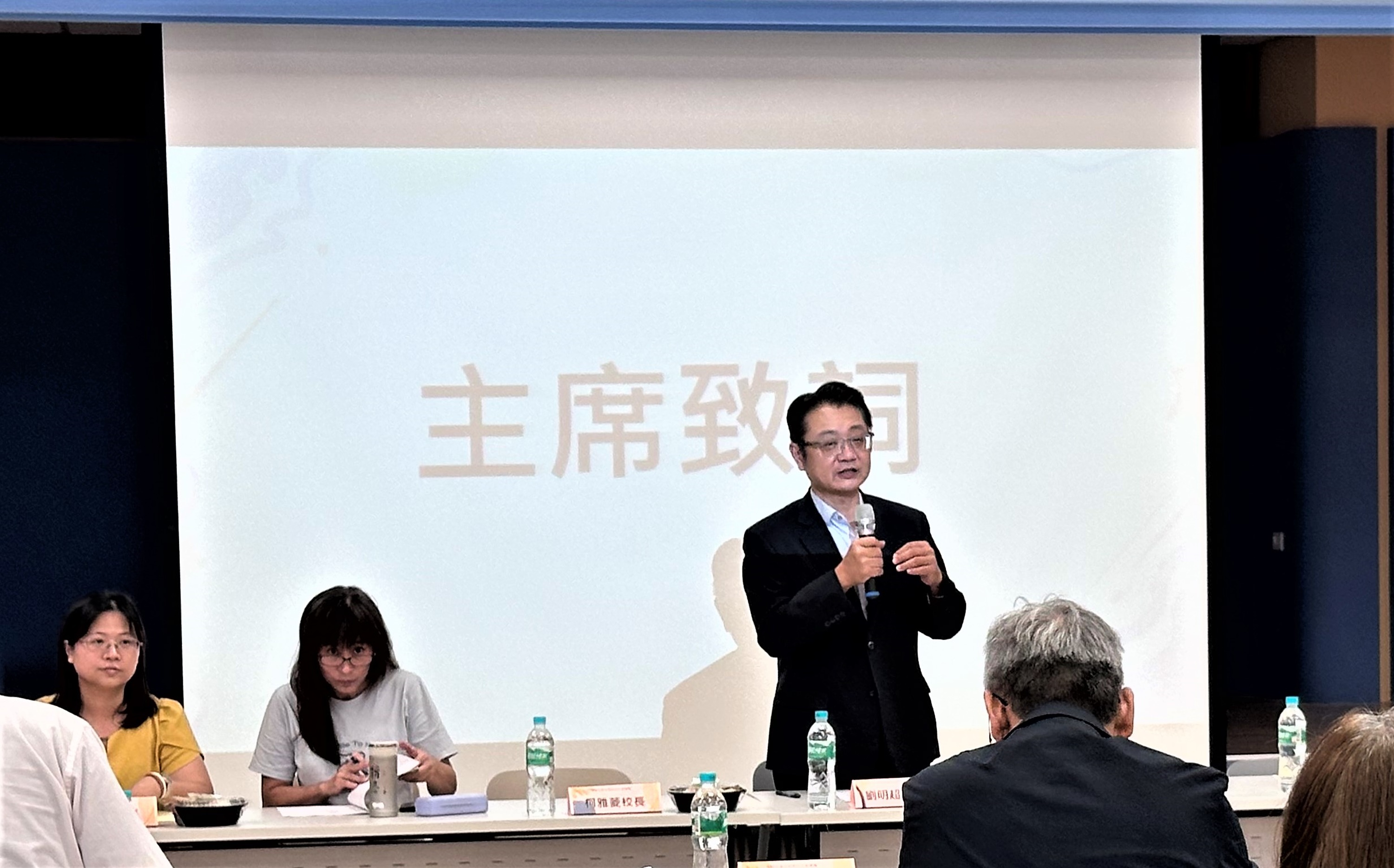 新北市12年國教地方宣導團第1次團務會議團長劉明超副局長致詞與勉勵