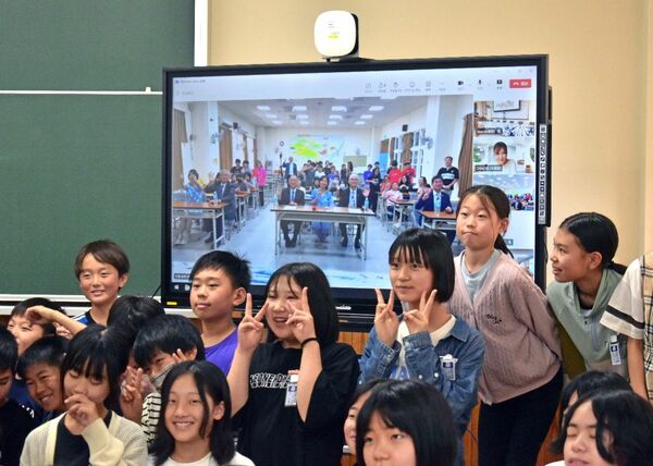 中園勸興台日交流 啟動國際課程 英語互動展示成果 拓展學童視野