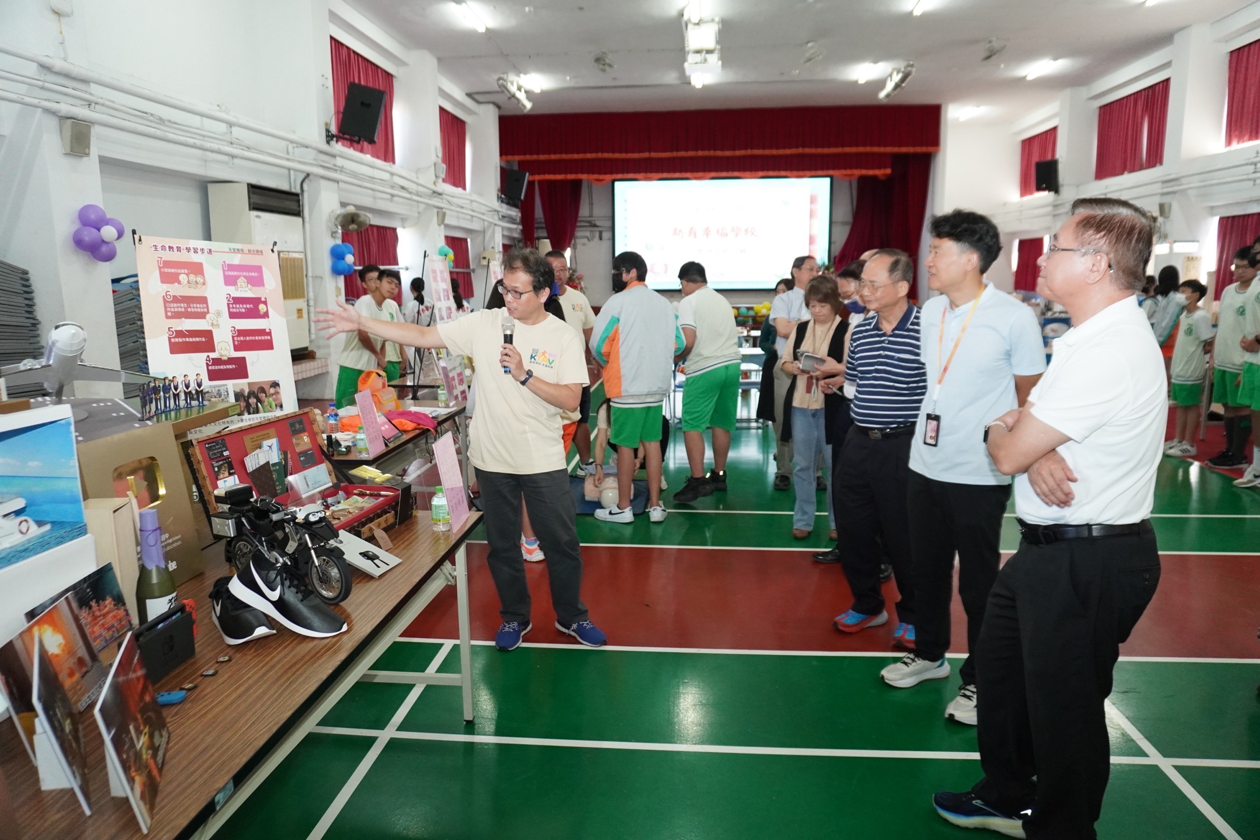新育幸福學校 全國第一所國中認證 正式登場