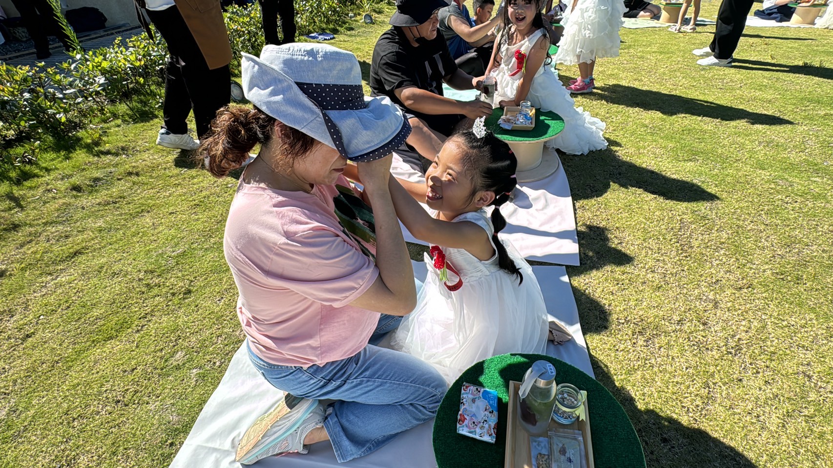 溫馨時刻~向家長奉茶.jpg