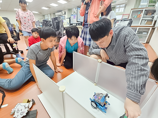 國北教大AI自駕車營隊