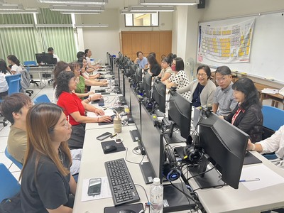 教育局今（20）日於永福國小舉辦全國首場專為幼兒園園長及專任主任規劃的「AI時代」研習