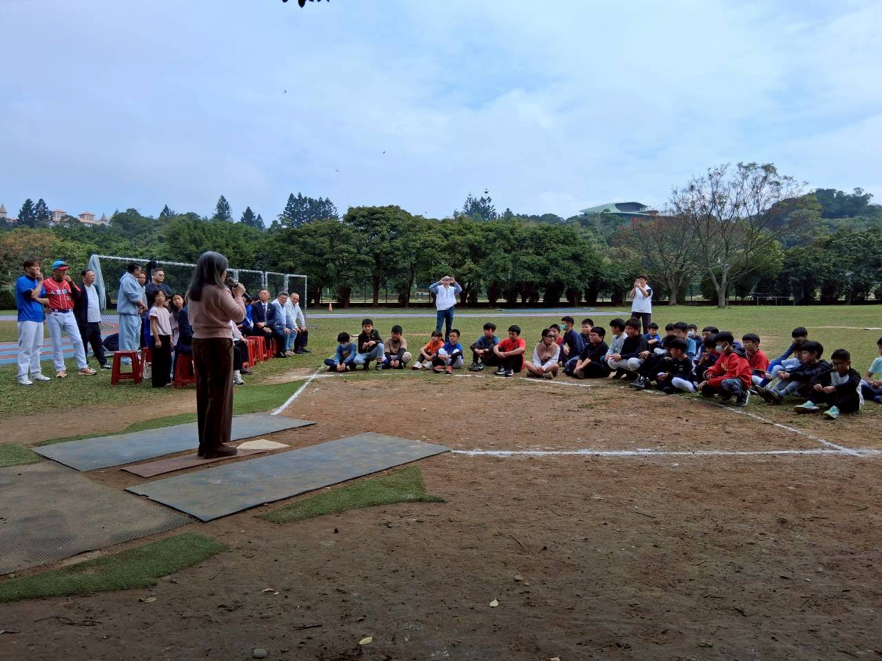 淡水38年首支少棒隊誕生 天生國小成立棒球社團迎新頁