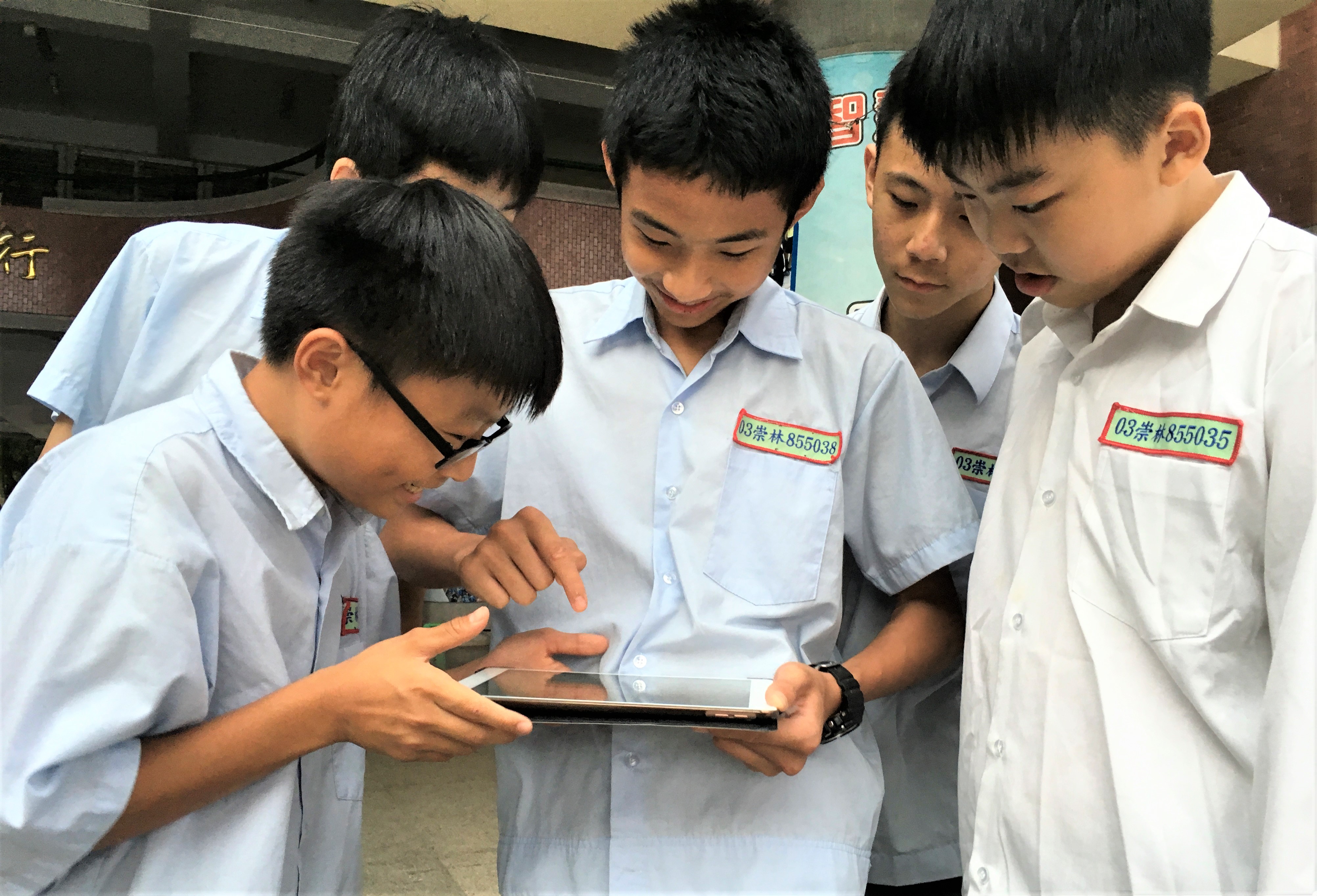 3.崇林國中設計專題導向跨領域課程，讓學生在校園中進行探索活動(資料照).JPG