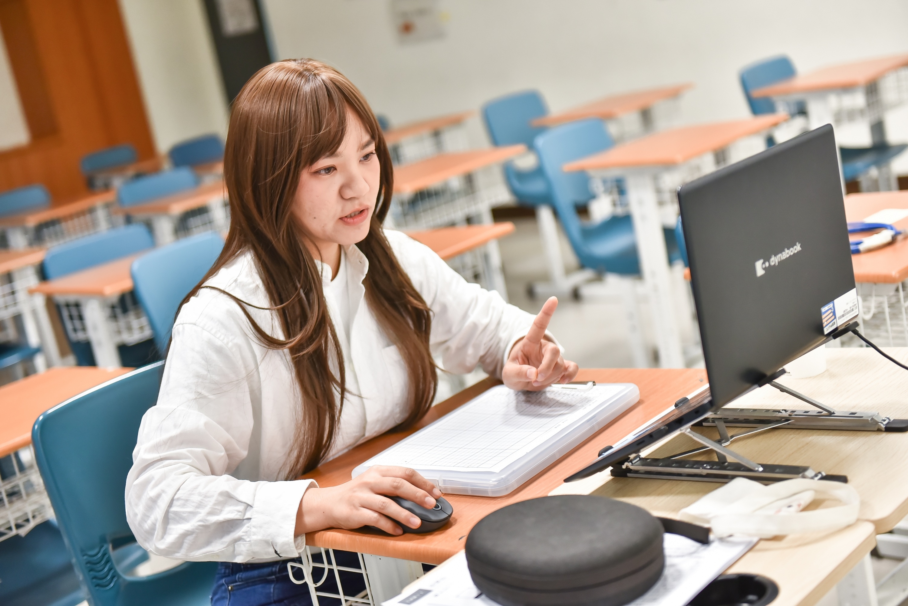 中學部模擬線上課程演練建立完善應變機制，確保師生即時到位。.jpg