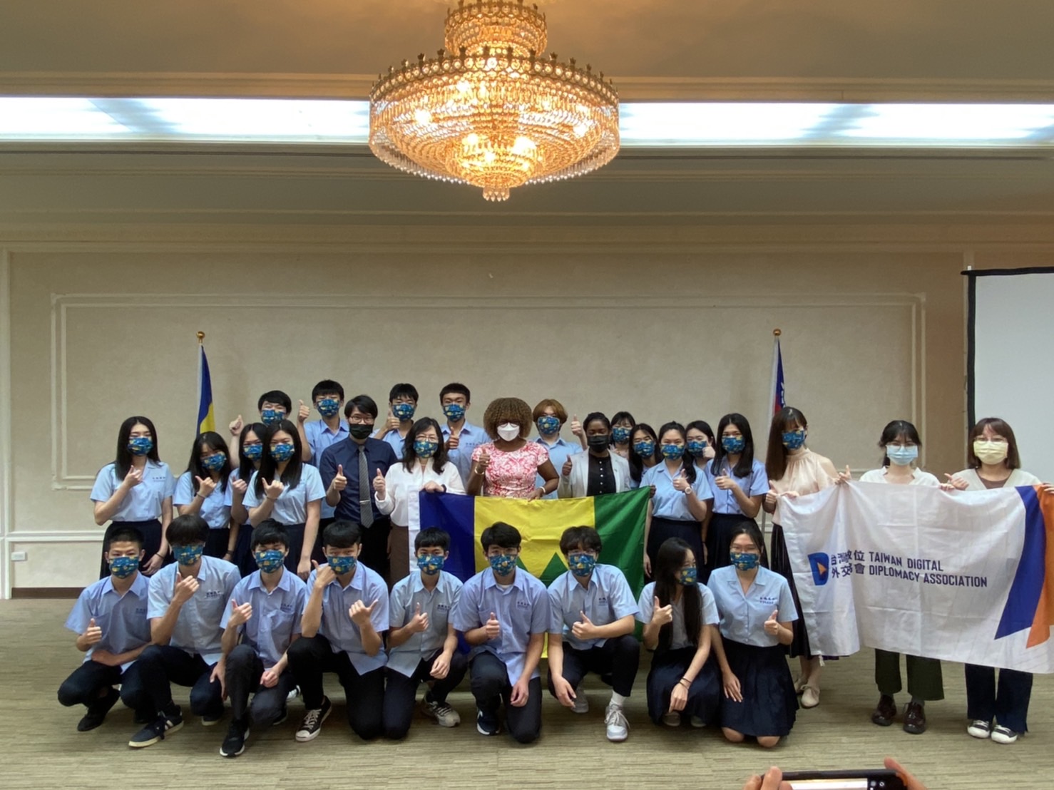 圖1 參訪後合影.jpg