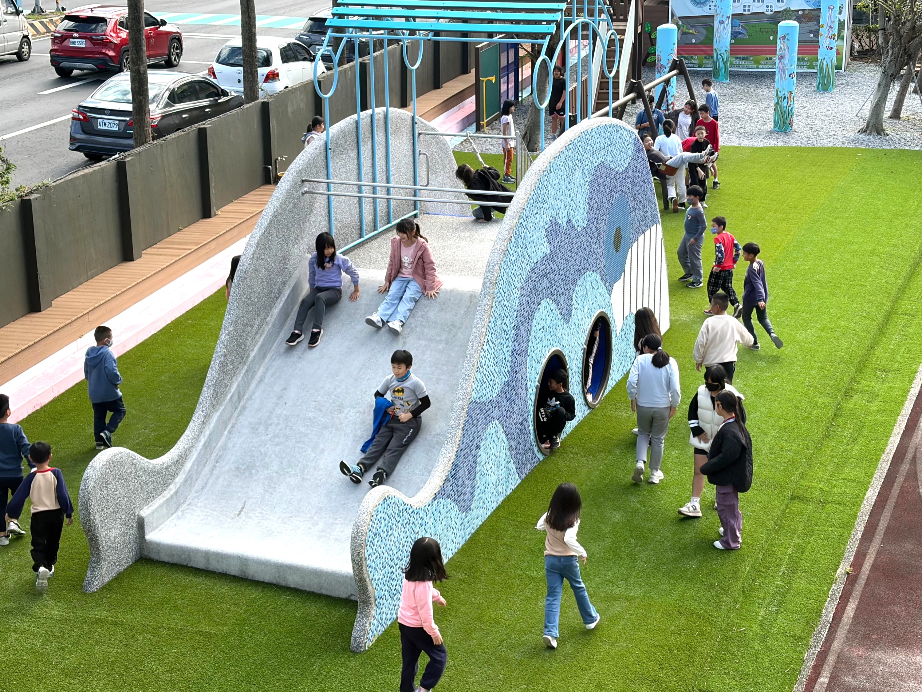 學習原來這麼玩！遊戲場打造孩子的體能與素養教室」