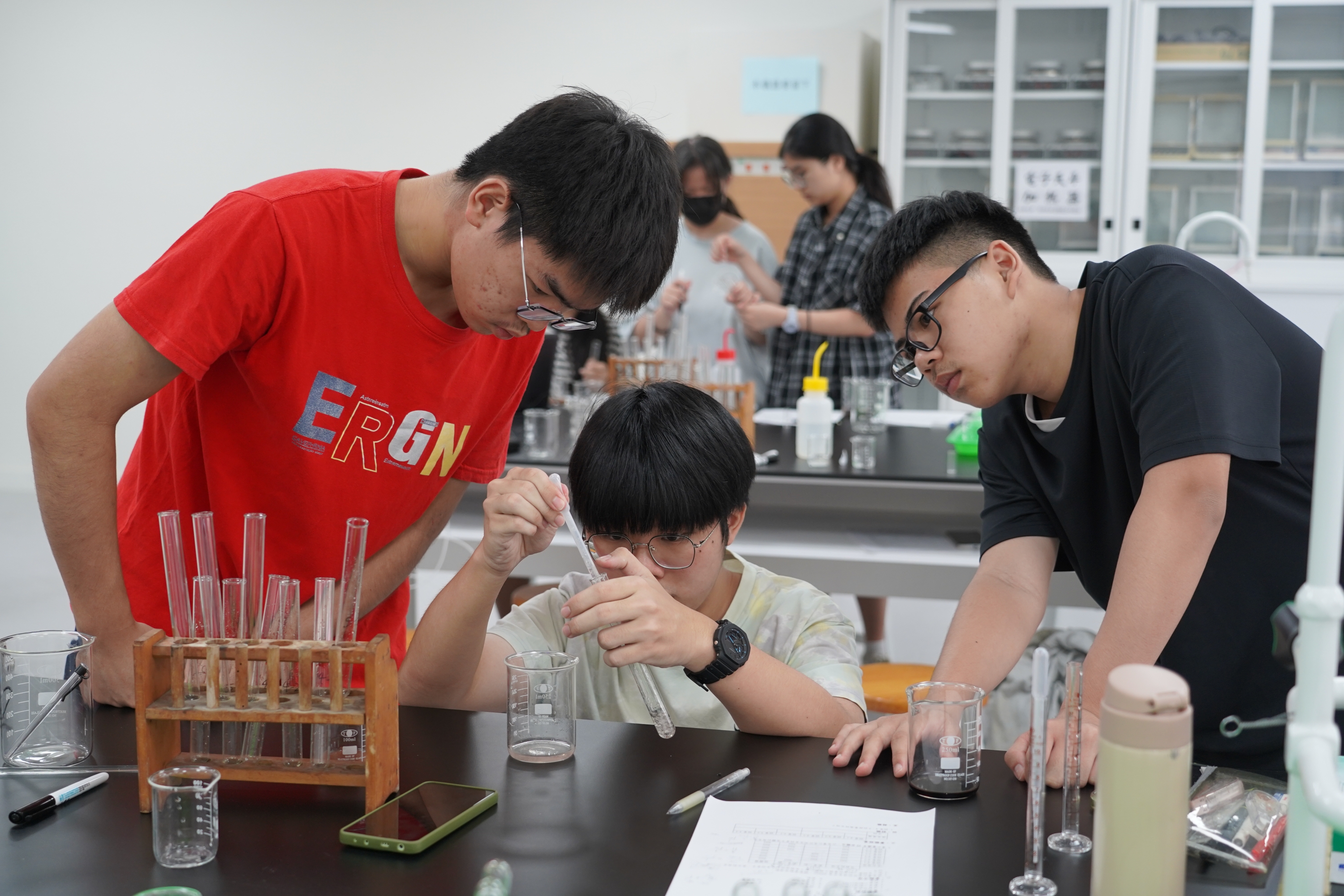 新北隊將與國立清華大學合作開設「生命科學營」,帶領學生培養銜接未來職場與學術研_0.jpg