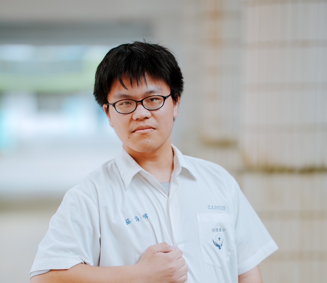 明德高中蘇育暐逆境向學，透過願景計畫雙正取宜蘭大學電機與土木工程學系，展現教育.jpg