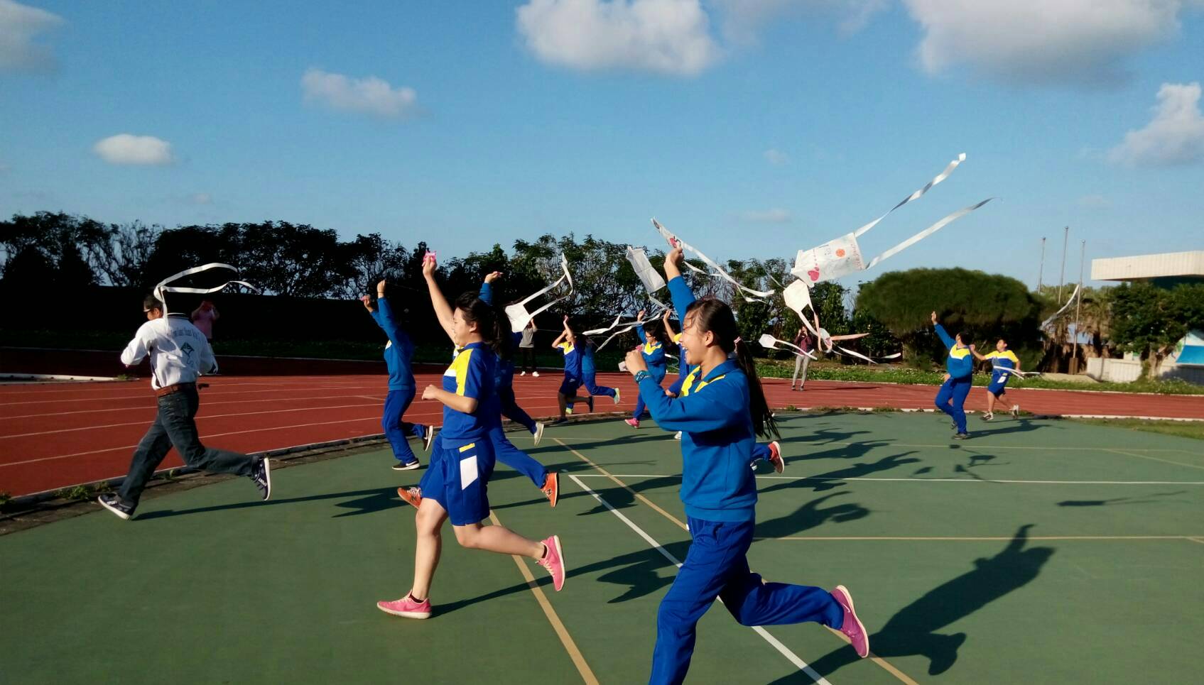 石門國中將於110學年度轉型實驗，圖為結合在地特色發展風箏課程.