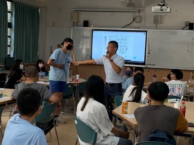透過角色扮演模擬犯罪情境.jpg