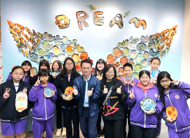 鳳鳴國中結合鶯歌在地陶瓷文化開設「學學陶樂社」,師生攜手創作,以陶藝共築夢想之_0.jpg