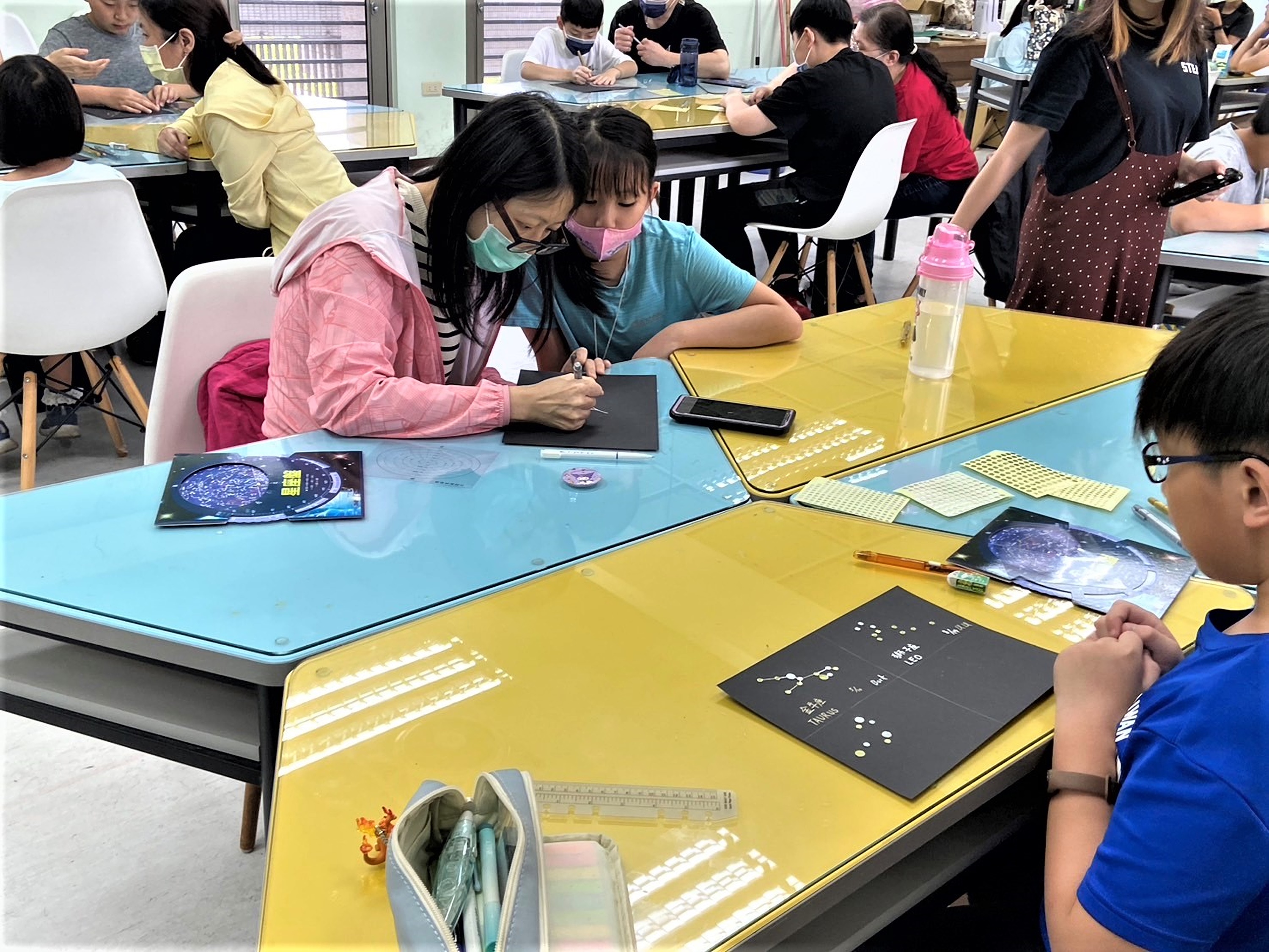 (親子假日學院資料照)自強國小場-水晶球製作_0.jpg