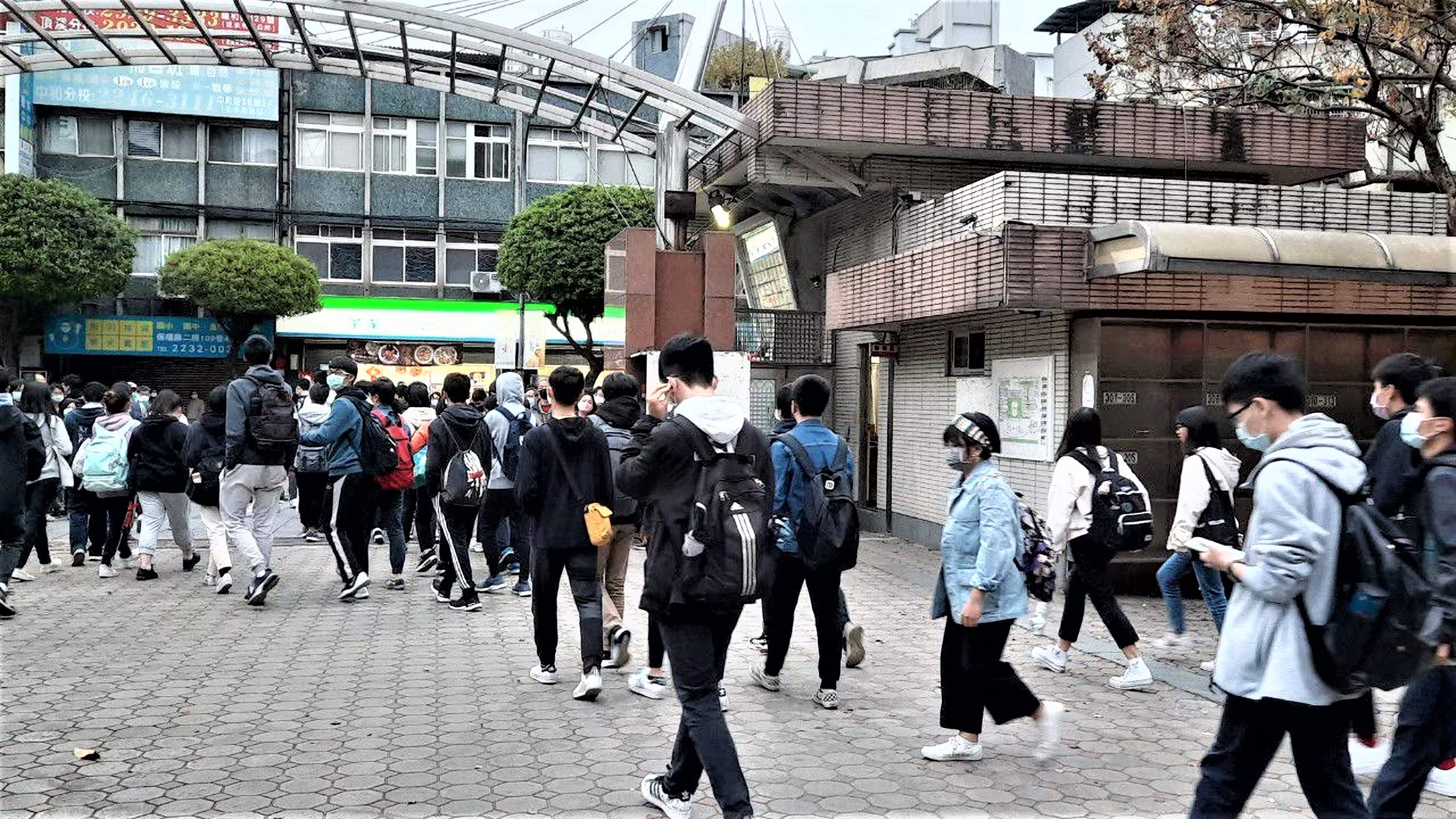 113學年度學測資料照片2 _0.jpg