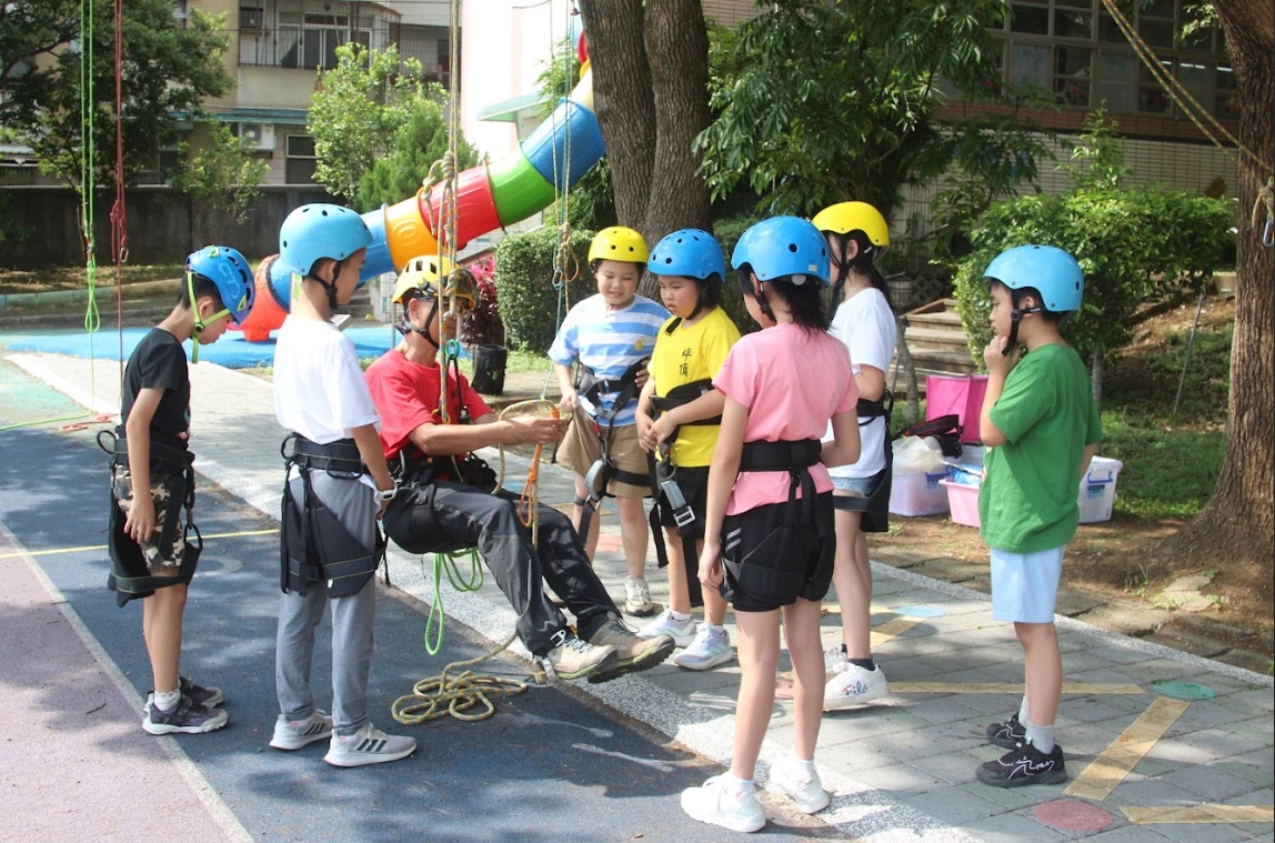 「挑戰探索生態 覷聞鱗甲笙鐘」－期末攀樹體驗