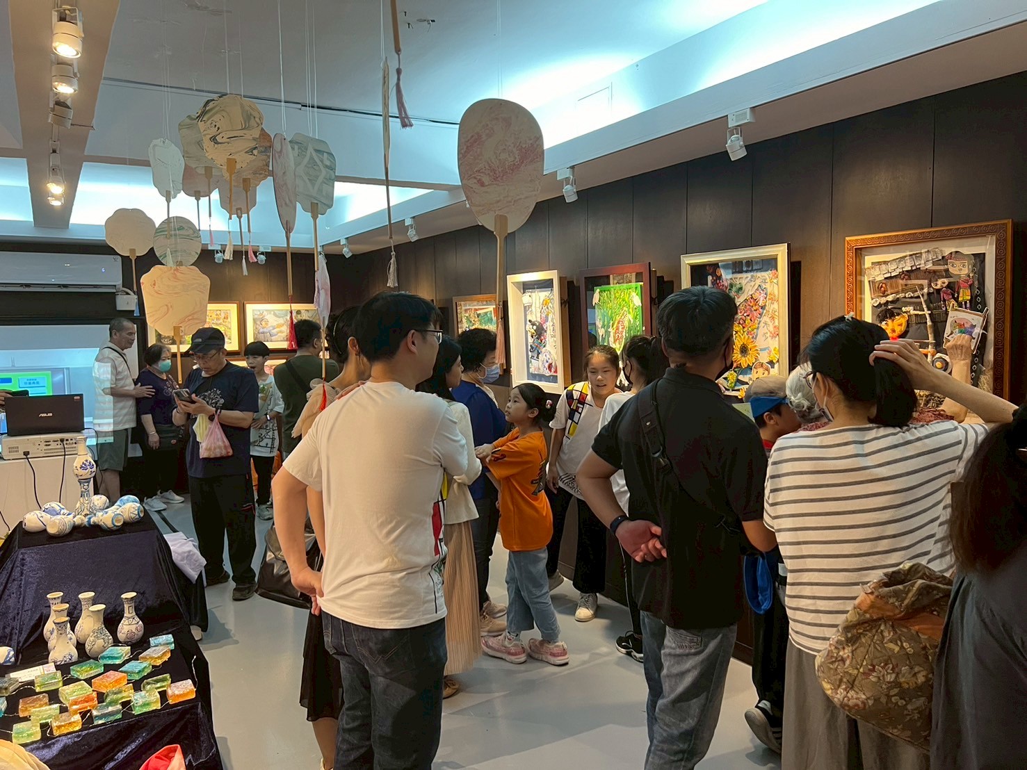從「藝」出發，向夢想飛翔！自強國小美術班畢展《藝想天開》盛大開展