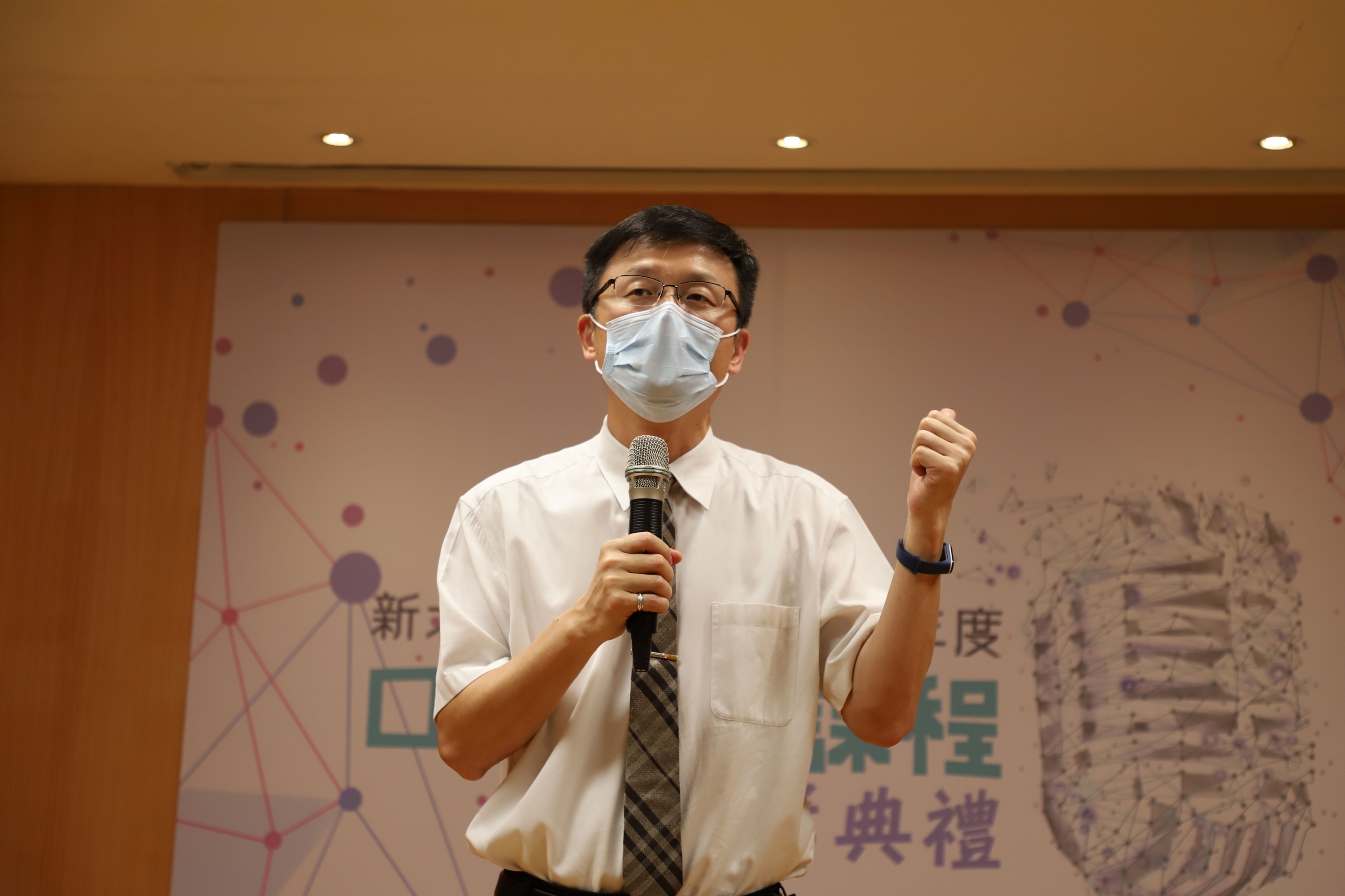 教育新聞 新北拚閱讀也拼口語表達10校國中生化身特派記者報導學校特色 新北市政府教育局