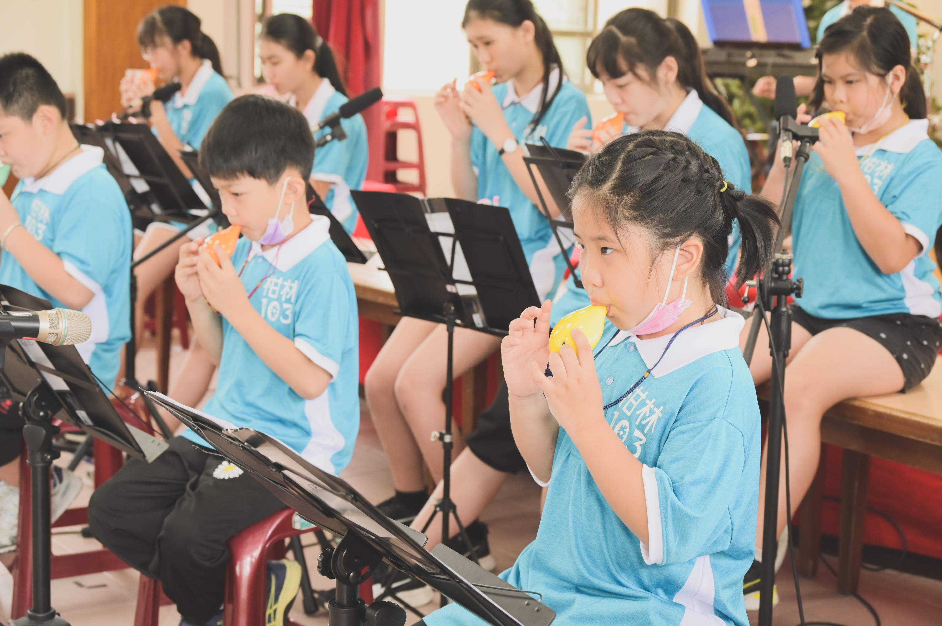 2.柑林國小開設「柑林音樂會」課程，帶領孩子體驗陶笛吹奏的樂趣。.jpg