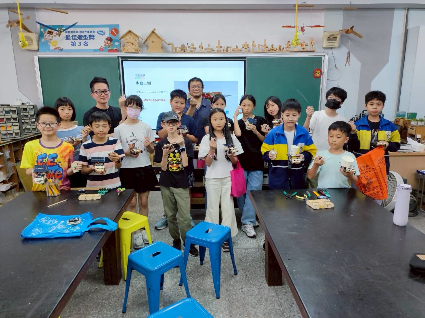 中山國小創客社團體驗太陽能衝鋒車　江翠科技中心培養能源科技素養
