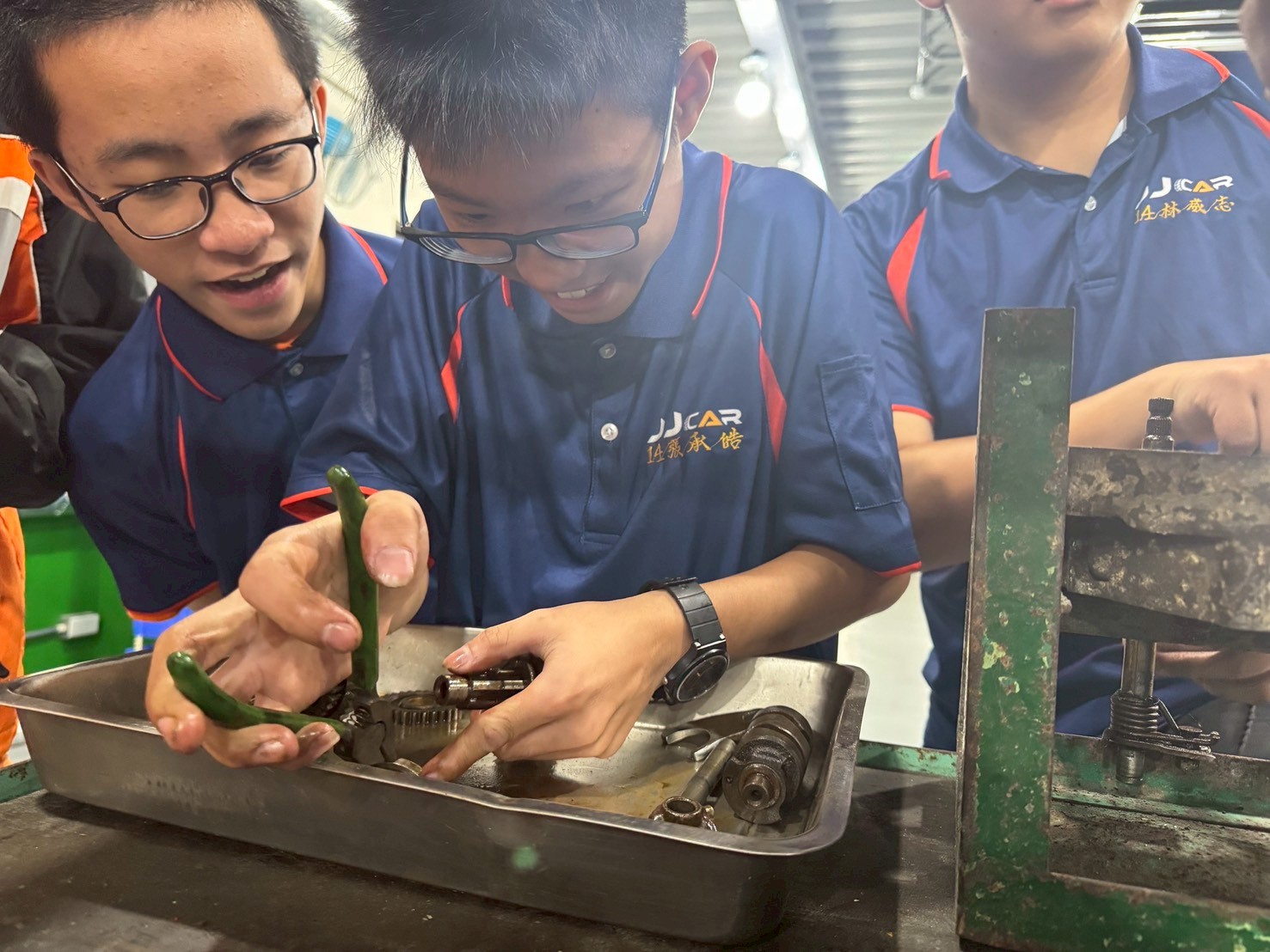 升學新選擇!新北力推特色群科 AI科技、藝術設計、綠能車輛接軌未來產業